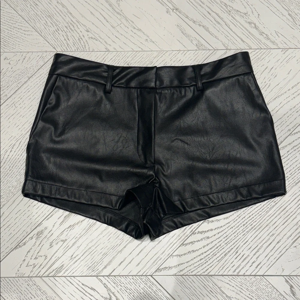 Lioness Mini Faux Leather Black Shorts - Picture 2 of 4